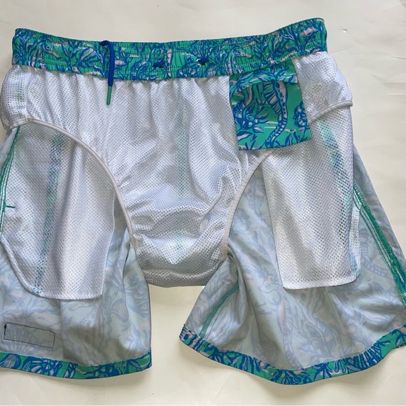 Vineyard Vines Chappy Swim Shorts Seahorse Print - Picture 4 of 5